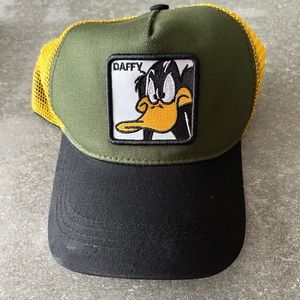 Brand new Daffy Duck hat